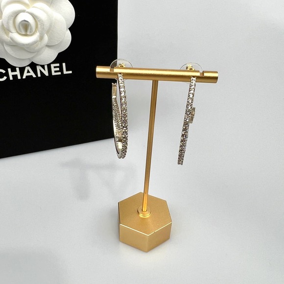 NIB Chanel Track 22S Series Large Hoop Earrings - Picture 5 of 13